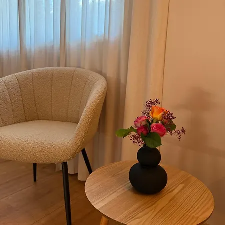 Bon En Cafe Oda ve Kahvaltı Gangelt