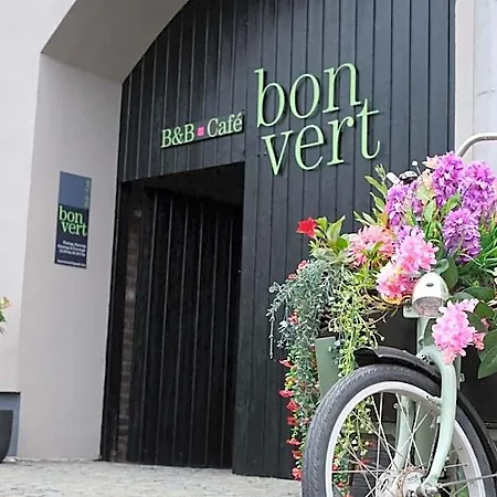 Bon En Cafe *