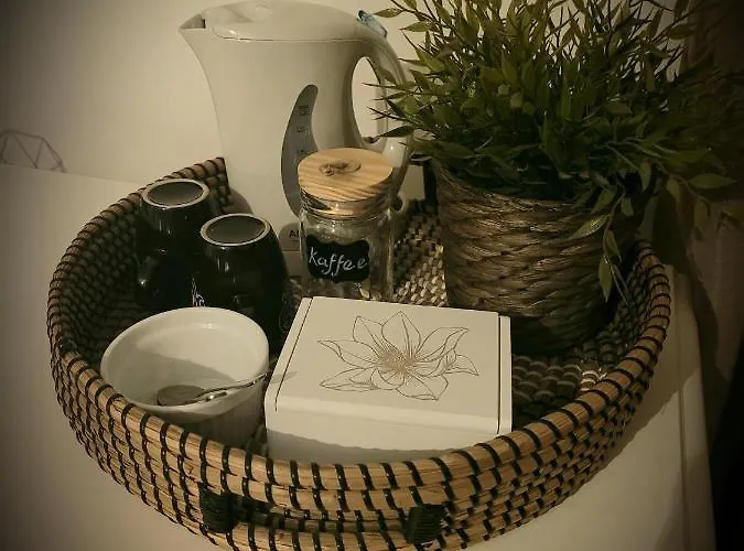 Bed and breakfast Bon En Café *